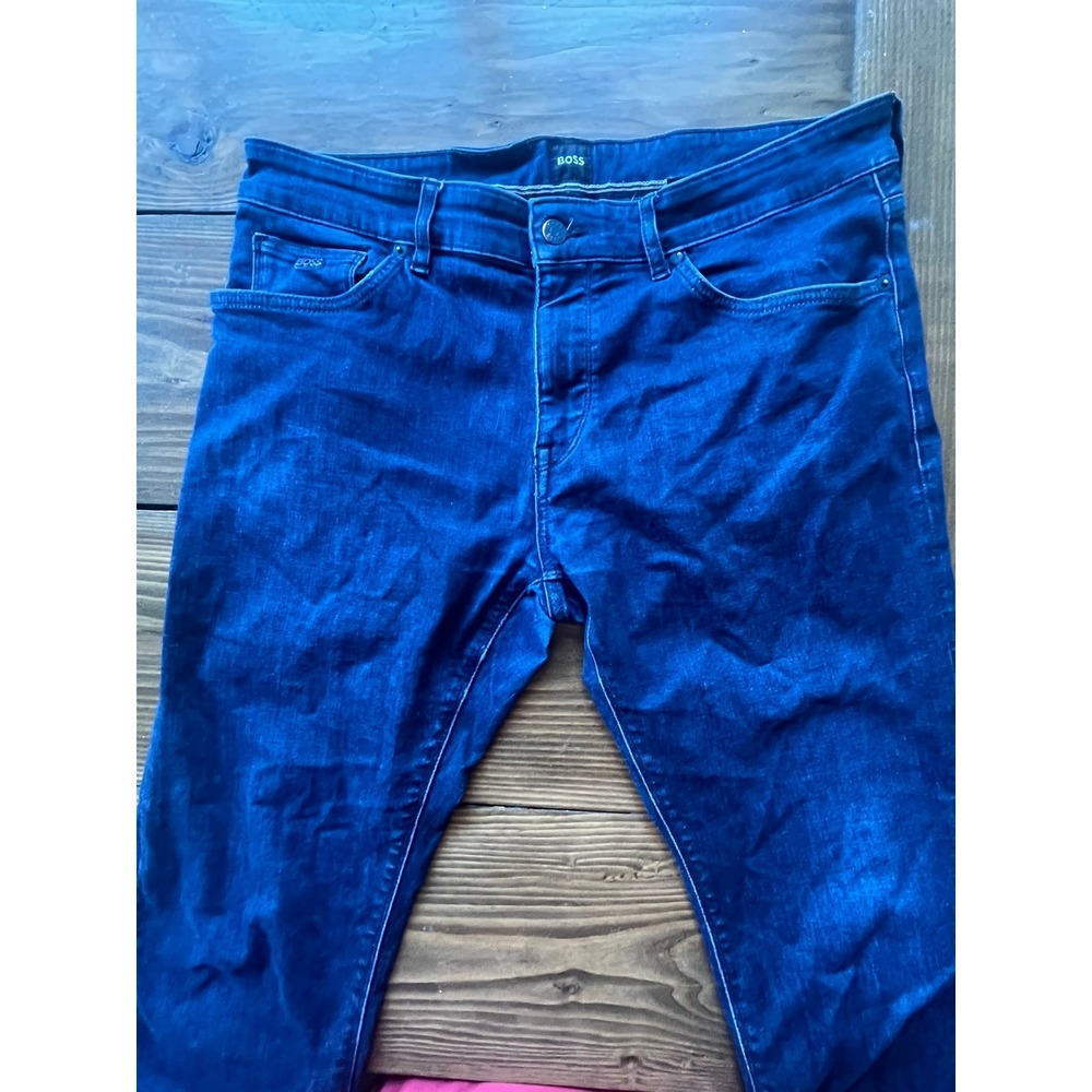 BOSS Hugo Boss Maine Regular Fit Dark Wash Denim Jeans Mens 36x32 Raw Hem - Picture 4 of 9